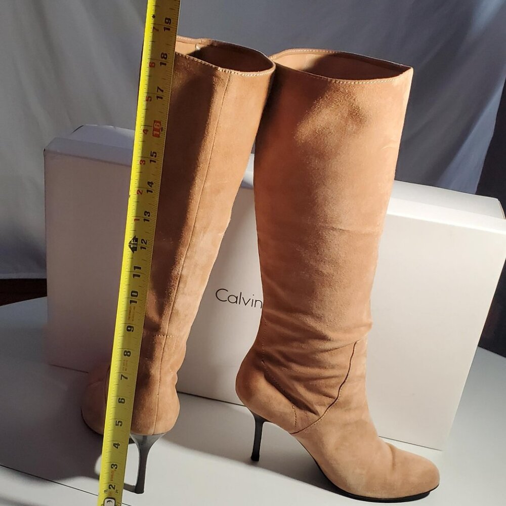 Calvin Klein Heloise Camel Kid Suede Heeled Boots Sz 8.5M - shipping incl - Picture 8 of 16
